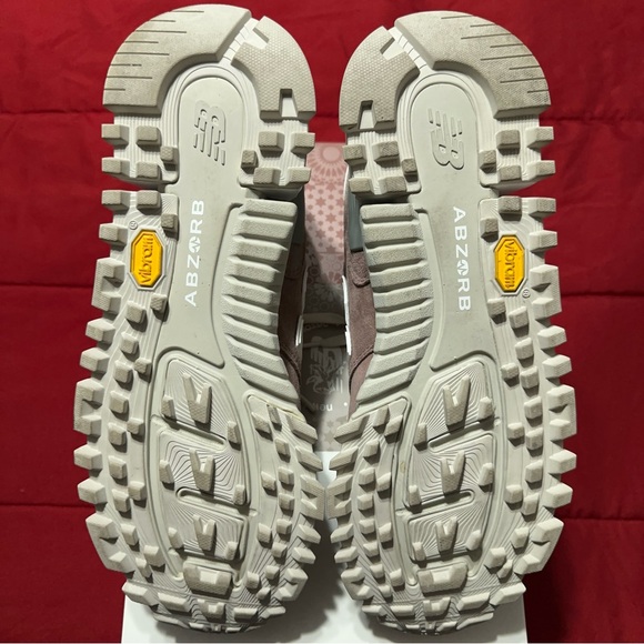 New Balance x KITH RC1300 Antler Size 11 - Picture 6 of 9